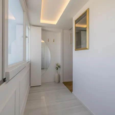 Splendido With Panoramic View - Private Parking * Spalato